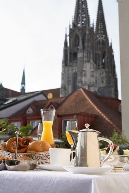 Hotel Goliath Am Dom Regensburg Exteriör bild
